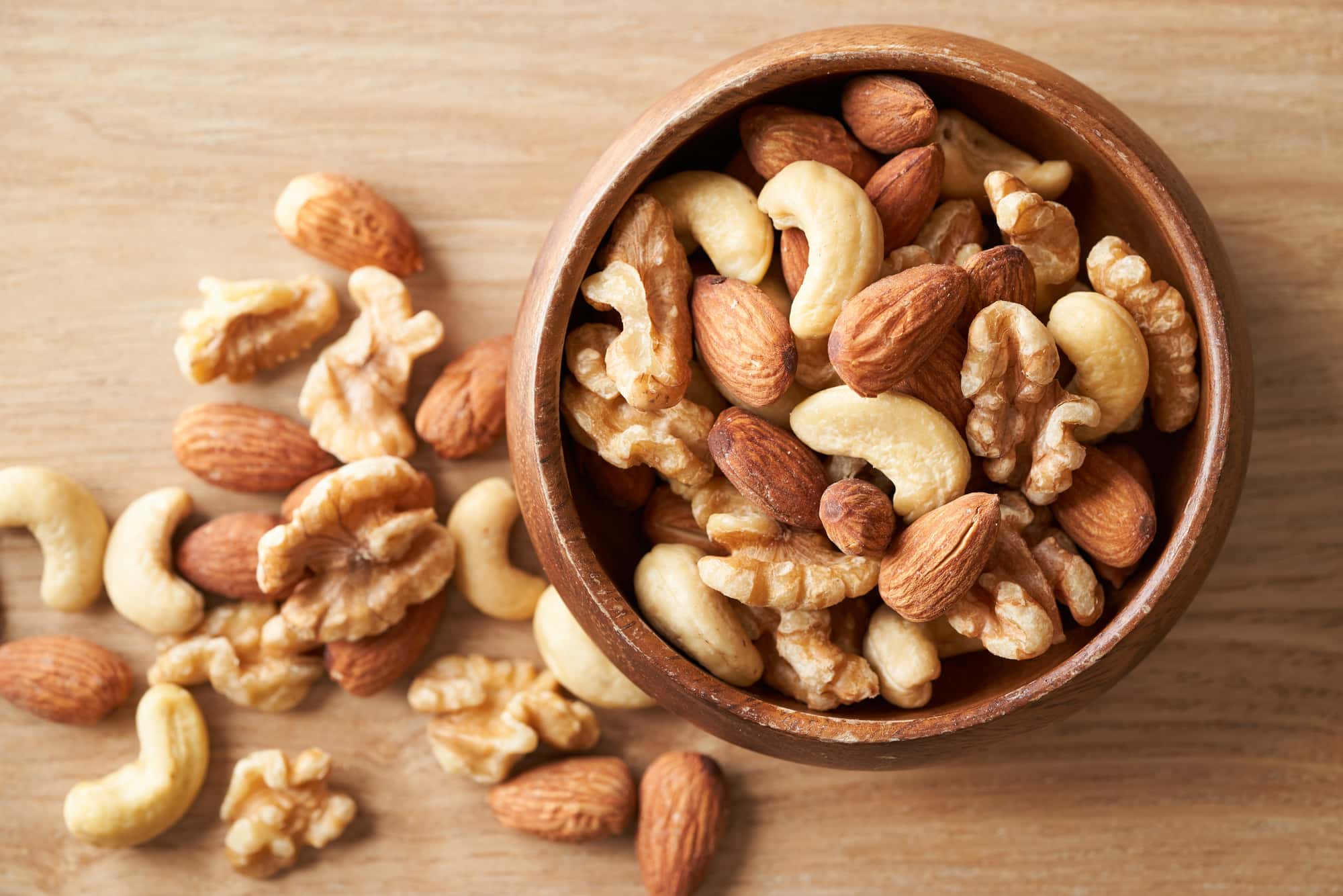 顎が痛いときに避けた方が良いかたい食べ物のナッツのイメージ