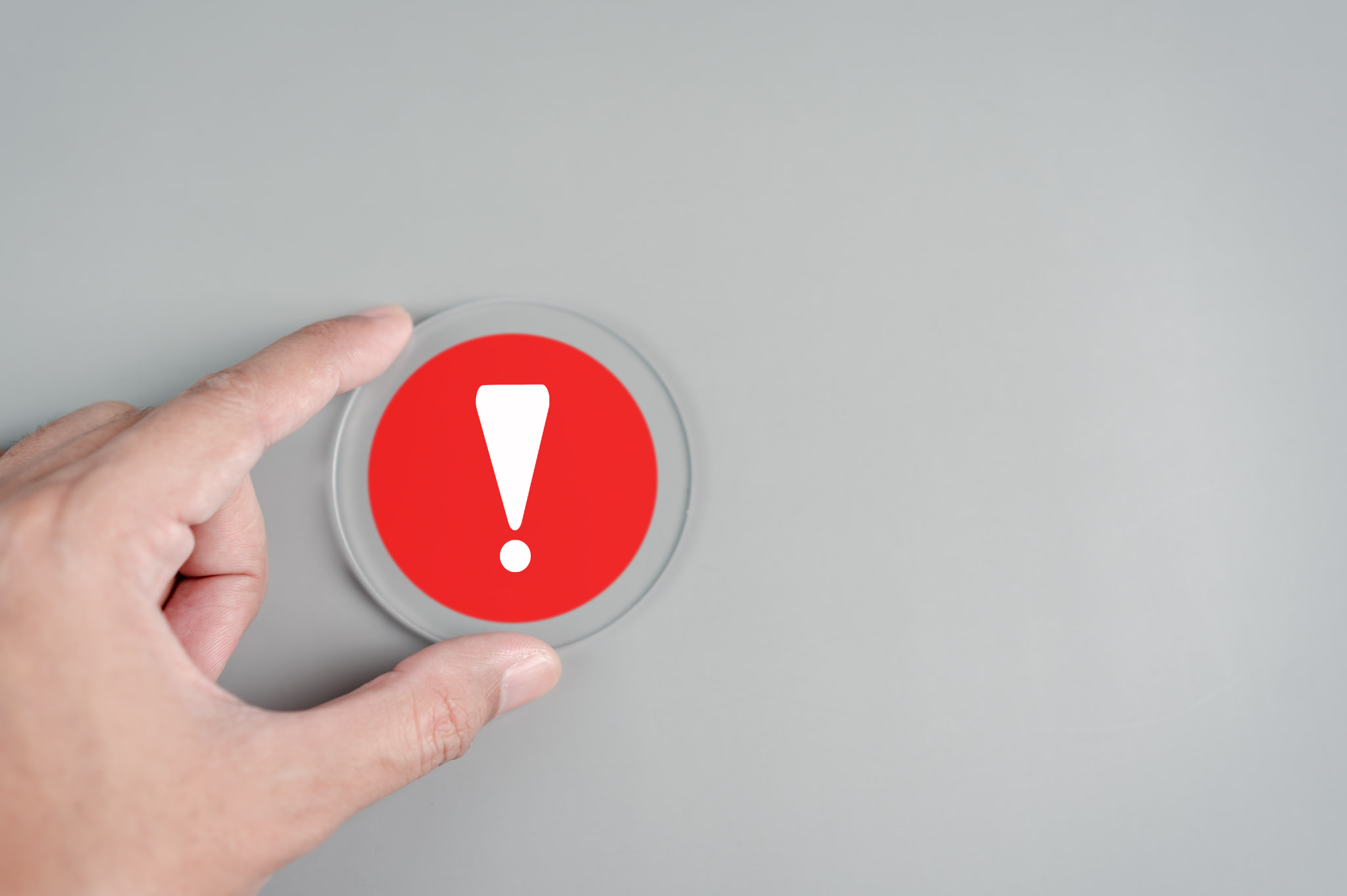 虫歯治療後にホワイトニングを受ける場合の注意点を説明するイメージ